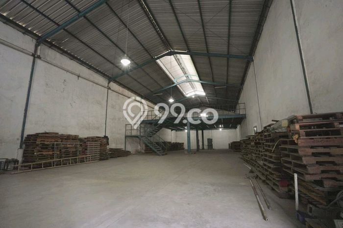 Gudang Komersial Disewakan di Daan Mogot Tangerang Luas 580m2 Gudang Komersial Disewakan di Daan Mogot Tangerang Luas 580m2