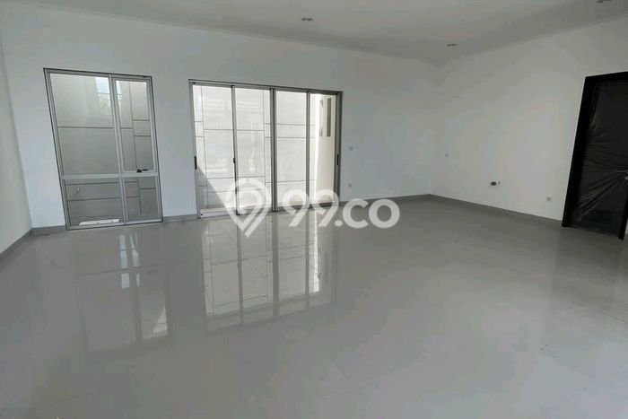 Rumah Elit Modern Siap Huni di Pantai Indah Kapuk 2 Jakarta Utara Rumah Elit Modern Siap Huni di Pantai Indah Kapuk 2 Jakarta Utara