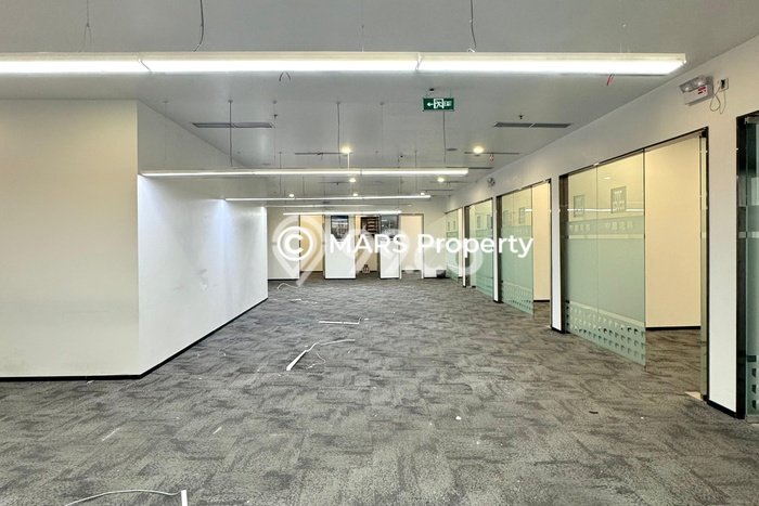 Kantor Disewa di Jakarta Barat dengan LB 392m2 Area Komersial Ramai Kantor Disewa di Jakarta Barat dengan LB 392m2 Area Komersial Ramai