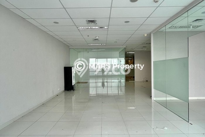 Kantor untuk Disewa di Pusat Jakarta Barat Luas Bangunan 137m2 Kantor untuk Disewa di Pusat Jakarta Barat Luas Bangunan 137m2
