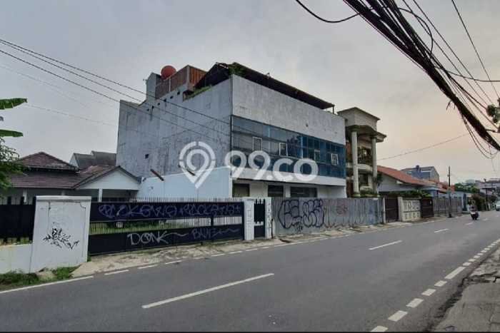Kantor Dijual di Jakarta Barat LT 277m2 & LB 700m2 Lokasi Terbaik! Kantor Dijual di Jakarta Barat LT 277m2 & LB 700m2 Lokasi Terbaik!