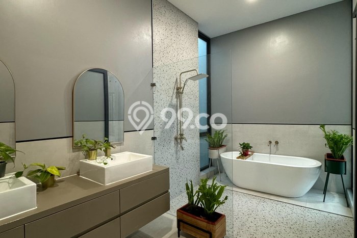 Rumah Elit Modern Tanpa Renovasi di BSD City Tangerang Rumah Elit Modern Tanpa Renovasi di BSD City Tangerang