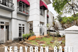 Dijual Rumah Premium dengan Fasilitas Sekitar Komplit di Kebayoran Baru, Jakarta Selatan Dijual Rumah Premium dengan Fasilitas Sekitar Komplit di Kebayoran Baru, Jakarta Selatan