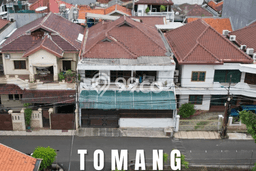 Dijual Rumah Luas Megah Dengan View Eksklusif di Tomang, Jakarta Barat Dijual Rumah Luas Megah Dengan View Eksklusif di Tomang, Jakarta Barat