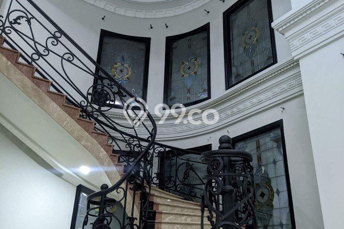 Dijual Hunian Mewah dengan Fasilitas Sekitar Lengkap di Menteng, Jakarta Pusat Dijual Hunian Mewah dengan Fasilitas Sekitar Lengkap di Menteng, Jakarta Pusat