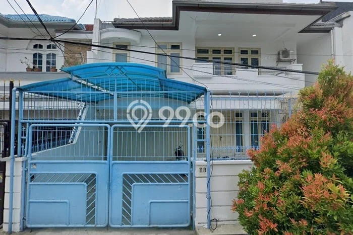 Disewakan! Rumah 4 Kamar Tidur &
3 Kamar Mandi di Kartini, Jakarta Pusat Disewakan! Rumah 4 Kamar Tidur &
3 Kamar Mandi di Kartini, Jakarta Pusat