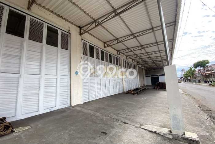FOR SALE! Gudang di Sewon Bantul, LT 300m2, LB 300m2 FOR SALE! Gudang di Sewon Bantul, LT 300m2, LB 300m2