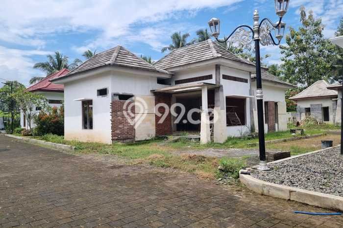 Jual Rumah Bagus Siap Huni LB 102m2 di Borobudur, Magelang Jual Rumah Bagus Siap Huni LB 102m2 di Borobudur, Magelang