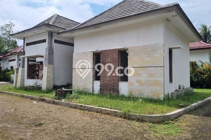 Dijual Cepat Rumah Favorit Siap Huni LB 102m2 di Borobudur, Magelang Dijual Cepat Rumah Favorit Siap Huni LB 102m2 di Borobudur, Magelang