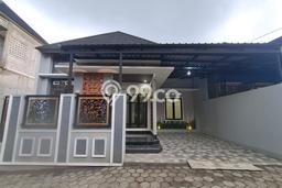 Jual Rumah Favorit Siap Huni LB 90m2 di Ngemplak, Sleman Jual Rumah Favorit Siap Huni LB 90m2 di Ngemplak, Sleman
