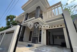 Rumah Eksklusif Siap Huni LT 276m2 di Semarang Tengah, Semarang Rumah Eksklusif Siap Huni LT 276m2 di Semarang Tengah, Semarang