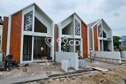 Rumah Siap Pakai di Majapahit, Semarang, LT 77m² LB 45m² Rumah Siap Pakai di Majapahit, Semarang, LT 77m² LB 45m²