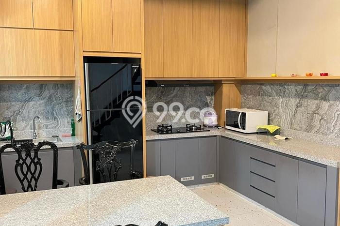 Dijual Rumah Eksklusif 3 KT di Graha Padma, Semarang Dijual Rumah Eksklusif 3 KT di Graha Padma, Semarang