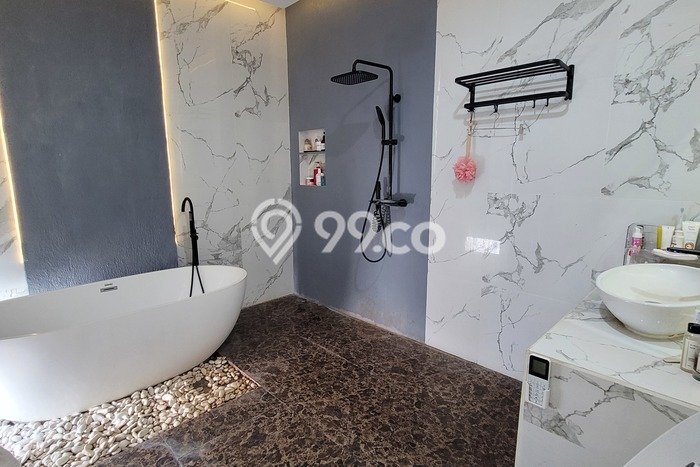 Rumah Luxury Modern Siap Huni di BSB City Semarang Rumah Luxury Modern Siap Huni di BSB City Semarang