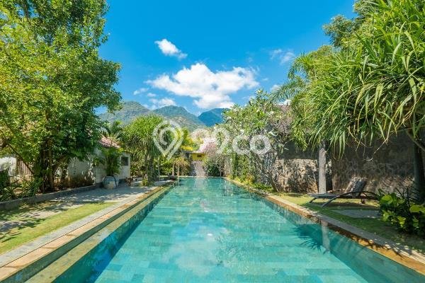Rumah Elit LB 350m2 Siap Pakai Desain Elegan di Pemuteran, Buleleng Rumah Elit LB 350m2 Siap Pakai Desain Elegan di Pemuteran, Buleleng