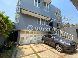 Hunian Modern Untuk Disewakan di Senopati Jakarta Selatan 4 KT & 3 KM Hunian Modern Untuk Disewakan di Senopati Jakarta Selatan 4 KT & 3 KM