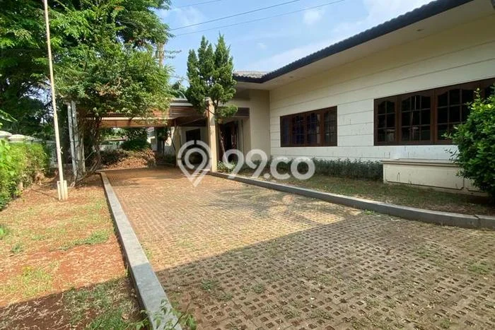 Jarang Ada! Rumah Sewa 5 Kamar Nyaman Siap Huni Menteng Dalam Jarang Ada! Rumah Sewa 5 Kamar Nyaman Siap Huni Menteng Dalam
