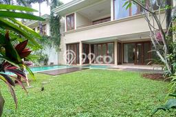 Hunian Modern Untuk Disewakan di Kemang Jakarta Selatan 4 KT & 4 KM Hunian Modern Untuk Disewakan di Kemang Jakarta Selatan 4 KT & 4 KM