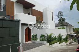 Dapatkan segera Vila Kawasan , Luas 150m2m², Area nyaman untuk keluarga Dapatkan segera Vila Kawasan , Luas 150m2m², Area nyaman untuk keluarga