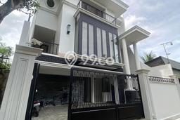 Sewa cepat hunian minimalis lokasi strategis 4 Kamar di Cilandak, Jakarta Selatan Sewa cepat hunian minimalis lokasi strategis 4 Kamar di Cilandak, Jakarta Selatan