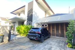 Rumah Luxury Modern Tanpa Renovasi di Bintaro Tangerang Selatan Rumah Luxury Modern Tanpa Renovasi di Bintaro Tangerang Selatan