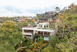 Vila Nyaman Kawasan , Luas 2460m2m², Akses ke beragam kebutuhan Vila Nyaman Kawasan , Luas 2460m2m², Akses ke beragam kebutuhan