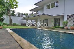Sewa Rumah Strategis di Cipete LT 825m2 / LB 563m2 Kondisi Bagus Sewa Rumah Strategis di Cipete LT 825m2 / LB 563m2 Kondisi Bagus