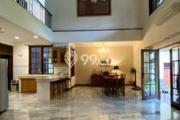 Rumah Mewah LB 500m2 Siap Pakai Desain Elegan di Rempoa, Tangerang Rumah Mewah LB 500m2 Siap Pakai Desain Elegan di Rempoa, Tangerang