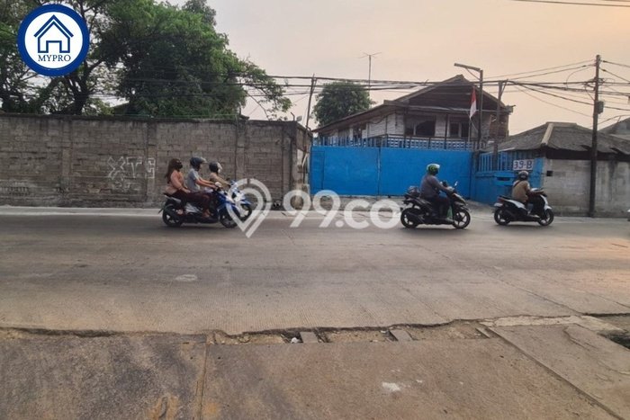 Unit Pabrik Dijual di Jakarta Barat LT 5239m2 & LB 2238m2 Unit Pabrik Dijual di Jakarta Barat LT 5239m2 & LB 2238m2