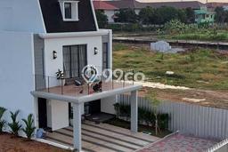 Rumah Baru Mewah gaya Eropa di Cakung Jakarta timur Rumah Baru Mewah gaya Eropa di Cakung Jakarta timur