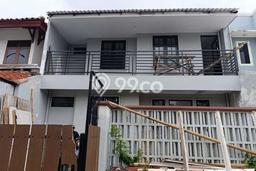 Jual Rumah Bagus Siap Huni LB 120m2 di Cakung, Jakarta Timur Jual Rumah Bagus Siap Huni LB 120m2 di Cakung, Jakarta Timur