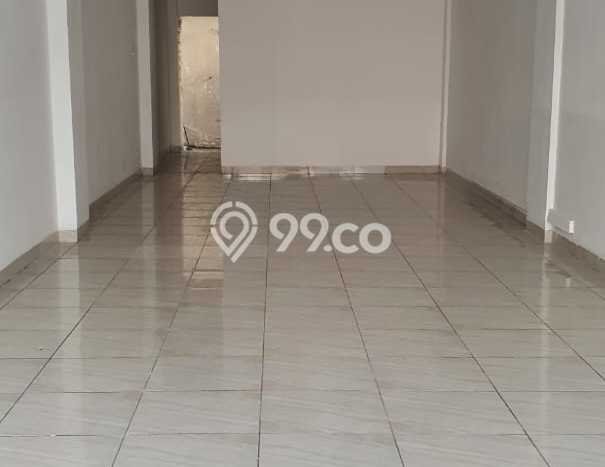 LOKASI STRATEGIS! Ruko Kawasan Tebet, Luas 200m², Pusat Bisnis, Jalan Utama LOKASI STRATEGIS! Ruko Kawasan Tebet, Luas 200m², Pusat Bisnis, Jalan Utama