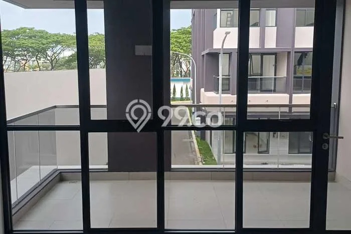Unit Ruko Paling Strategis di BSD Tangerang Selatan dengan LB 54m2 Unit Ruko Paling Strategis di BSD Tangerang Selatan dengan LB 54m2