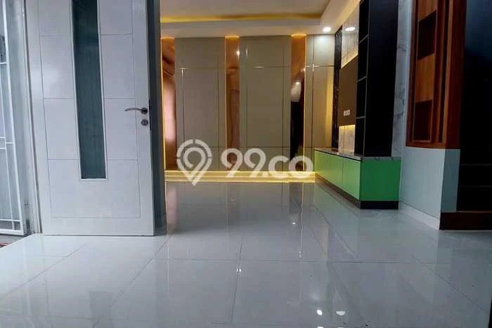 For Sale Hunian Rumah Nyaman 4 KT di BSD, Tangerang For Sale Hunian Rumah Nyaman 4 KT di BSD, Tangerang