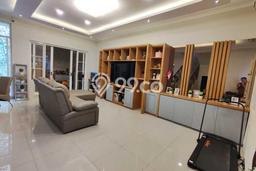 Hunian Mewah LB 200m2 Siap Huni Desain Elegan di Gading Serpong, Tangerang Hunian Mewah LB 200m2 Siap Huni Desain Elegan di Gading Serpong, Tangerang