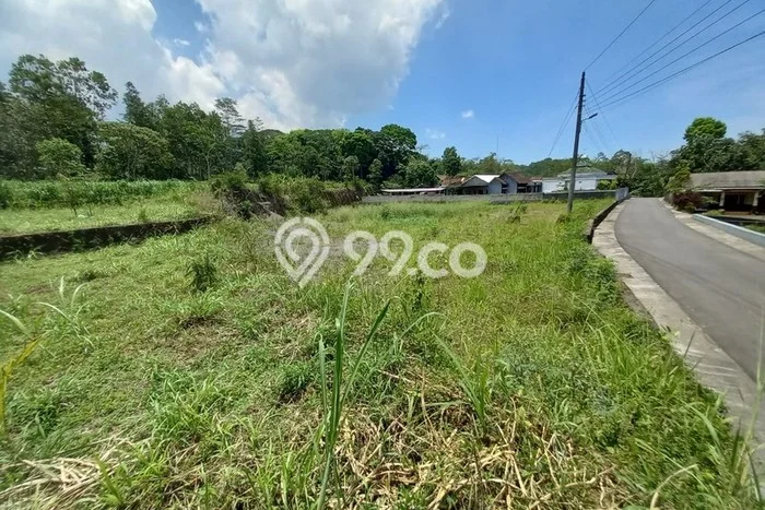 Dijual Tanah Lokasi Strategis di Cangkringan, Luas 2070m2m², Dekat Cangkringan, Sleman, Sleman Dijual Tanah Lokasi Strategis di Cangkringan, Luas 2070m2m², Dekat Cangkringan, Sleman, Sleman
