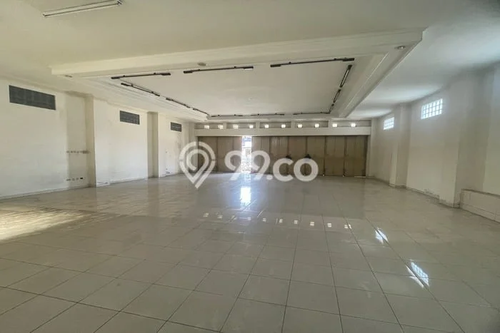 Ruko bagus disewakan di Depok Sleman dengan LB 550m2 harga sewa terbaik Ruko bagus disewakan di Depok Sleman dengan LB 550m2 harga sewa terbaik