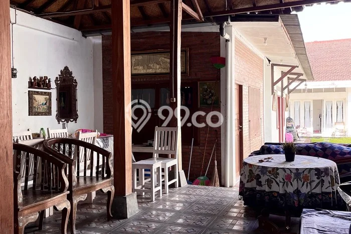 Siap Huni Rumah Mewah 6 Kamar di Kraton Dekat ke Mana Saja Siap Huni Rumah Mewah 6 Kamar di Kraton Dekat ke Mana Saja