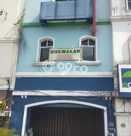 Unit Ruko Disewakan di Maguwoharjo di Area Ramai & Strategis Unit Ruko Disewakan di Maguwoharjo di Area Ramai & Strategis