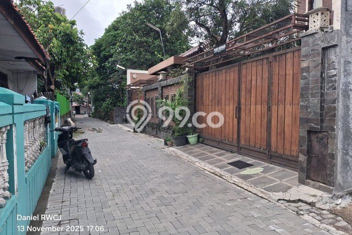 For Sale! Luxury House LT 421m2 Desain Elegan di Condong Catur For Sale! Luxury House LT 421m2 Desain Elegan di Condong Catur