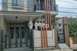 Dijual Rumah Eksklusif 4 KT di BSD Griya Loka, Tangerang Dijual Rumah Eksklusif 4 KT di BSD Griya Loka, Tangerang