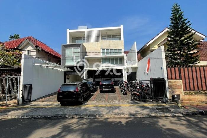 Komersial Bagus Dijual LB 468m2 Lokasi Strategis Tangerang Area Cocok untuk Berbisnis Komersial Bagus Dijual LB 468m2 Lokasi Strategis Tangerang Area Cocok untuk Berbisnis