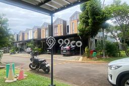Rumah Mewah LB 150m2 Siap Huni Desain Elegan di BSD Castilla, Tangerang Rumah Mewah LB 150m2 Siap Huni Desain Elegan di BSD Castilla, Tangerang