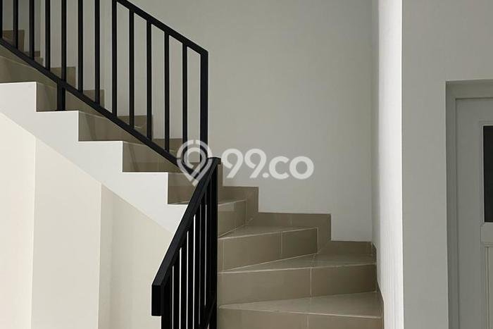Unit Ruko Dijual di Tangerang LT 125m2 & LB 197m2 Unit Ruko Dijual di Tangerang LT 125m2 & LB 197m2