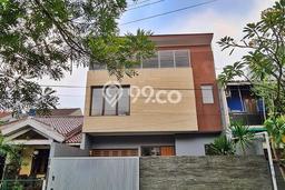 Dijual Rumah Mewah Megah Dengan View Eksklusif di Pondok Indah, Jakarta Selatan Dijual Rumah Mewah Megah Dengan View Eksklusif di Pondok Indah, Jakarta Selatan