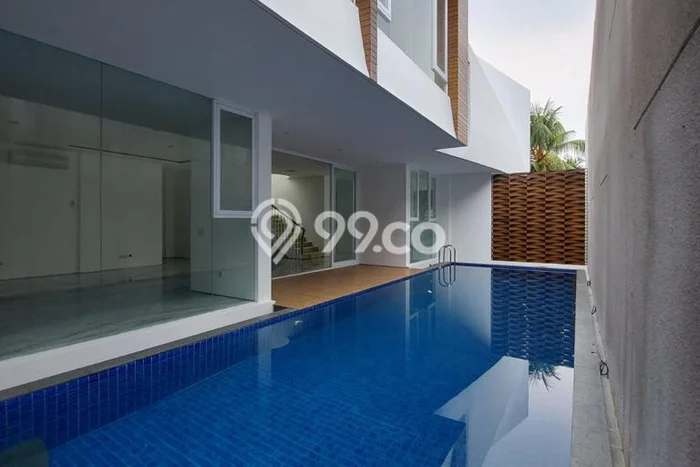 Rumah Elit Modern Siap Huni di Pondok Indah Jakarta Selatan Rumah Elit Modern Siap Huni di Pondok Indah Jakarta Selatan