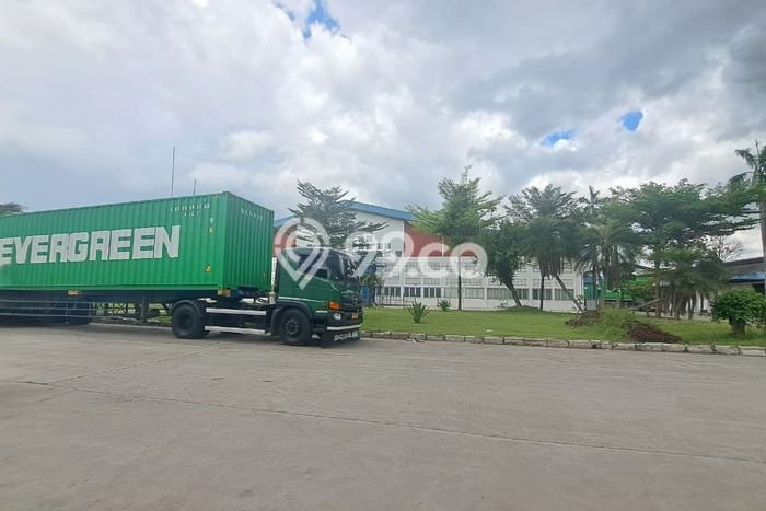 Pabrik Dijual di Prime Area Tangerang Luas 15000m2 Pabrik Dijual di Prime Area Tangerang Luas 15000m2
