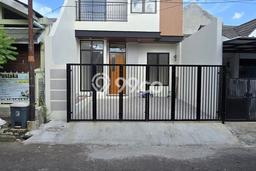 Rumah Modern 3 KT di BSD Kencana Loka Tangerang Semi Furnished Rumah Modern 3 KT di BSD Kencana Loka Tangerang Semi Furnished