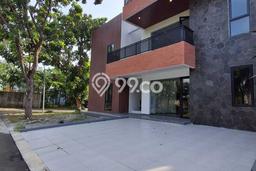 Rumah Mewah LB 700m2 Siap Pakai Desain Elegan di Alam Sutera, Tangerang Rumah Mewah LB 700m2 Siap Pakai Desain Elegan di Alam Sutera, Tangerang