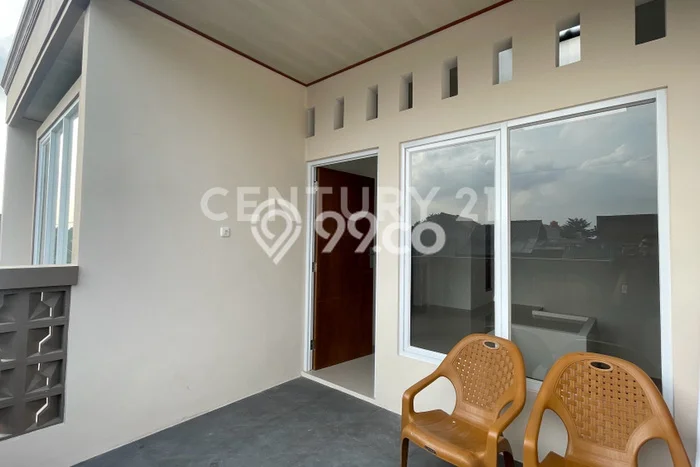 Rumah Modern Cantik 3 Kamar Bisa Langsung Pindah di Karawaci Rumah Modern Cantik 3 Kamar Bisa Langsung Pindah di Karawaci